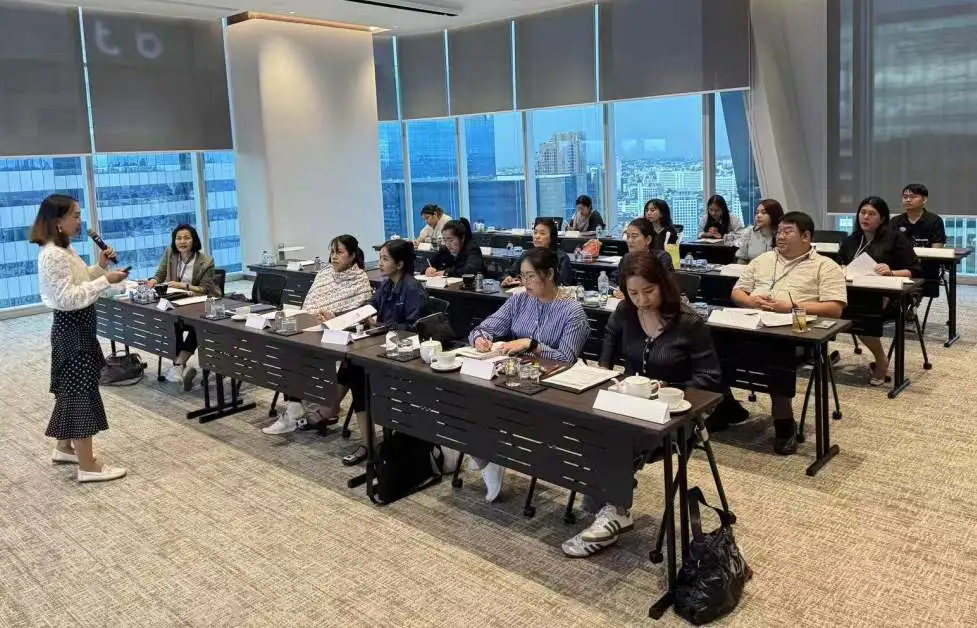 泰国川登喜大学素攀孔子学院开设“中文+”乌塔堡空港涉外服务课程2 图片